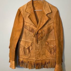 1960s Western hippie fringe suede leather tan jacket with pockets